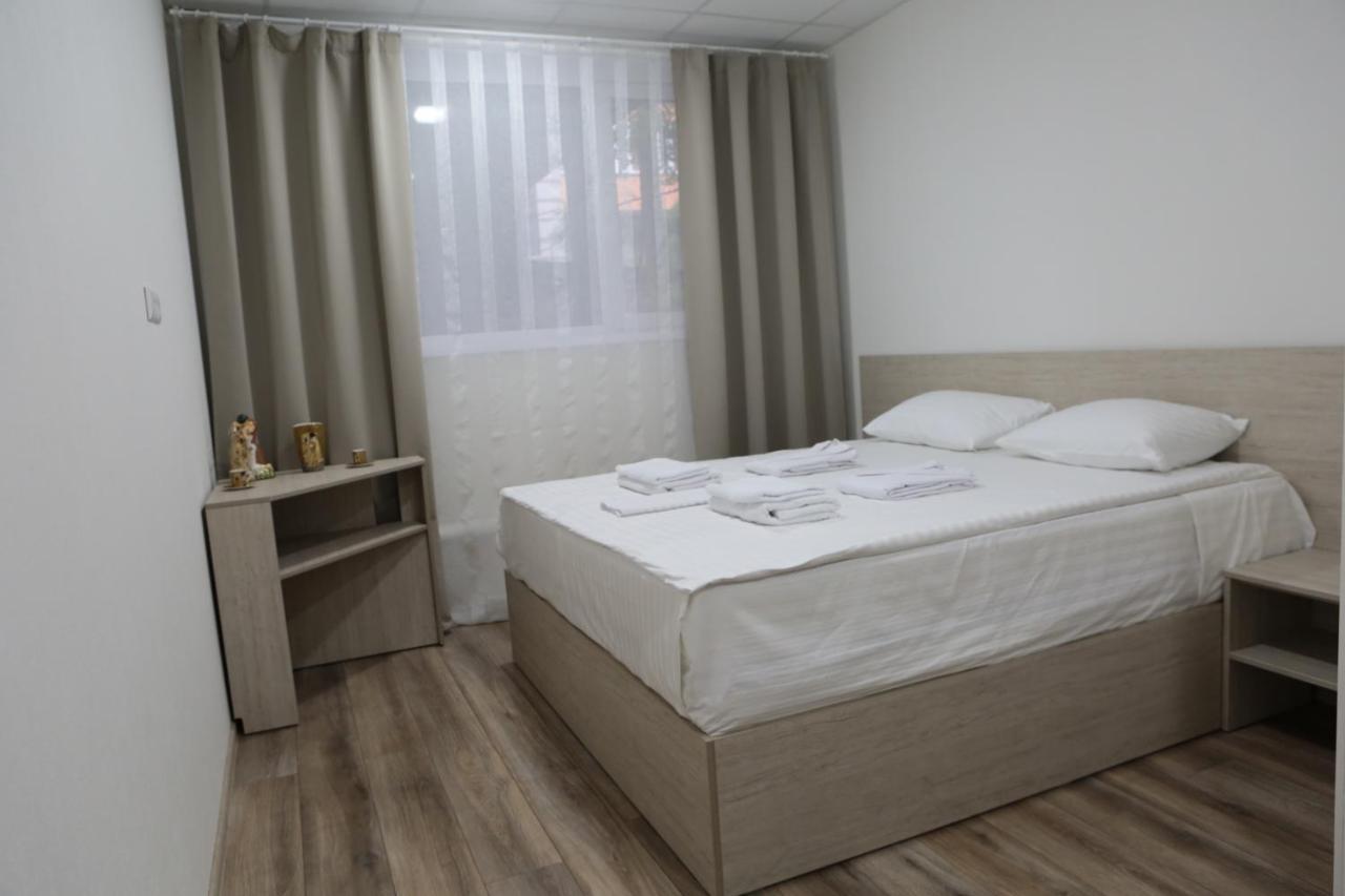 Міні-Готель Білий Квадрат Kiew Exterior foto