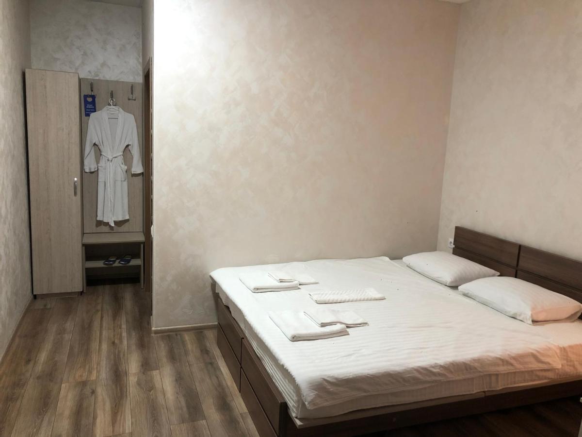 Міні-Готель Білий Квадрат Kiew Exterior foto